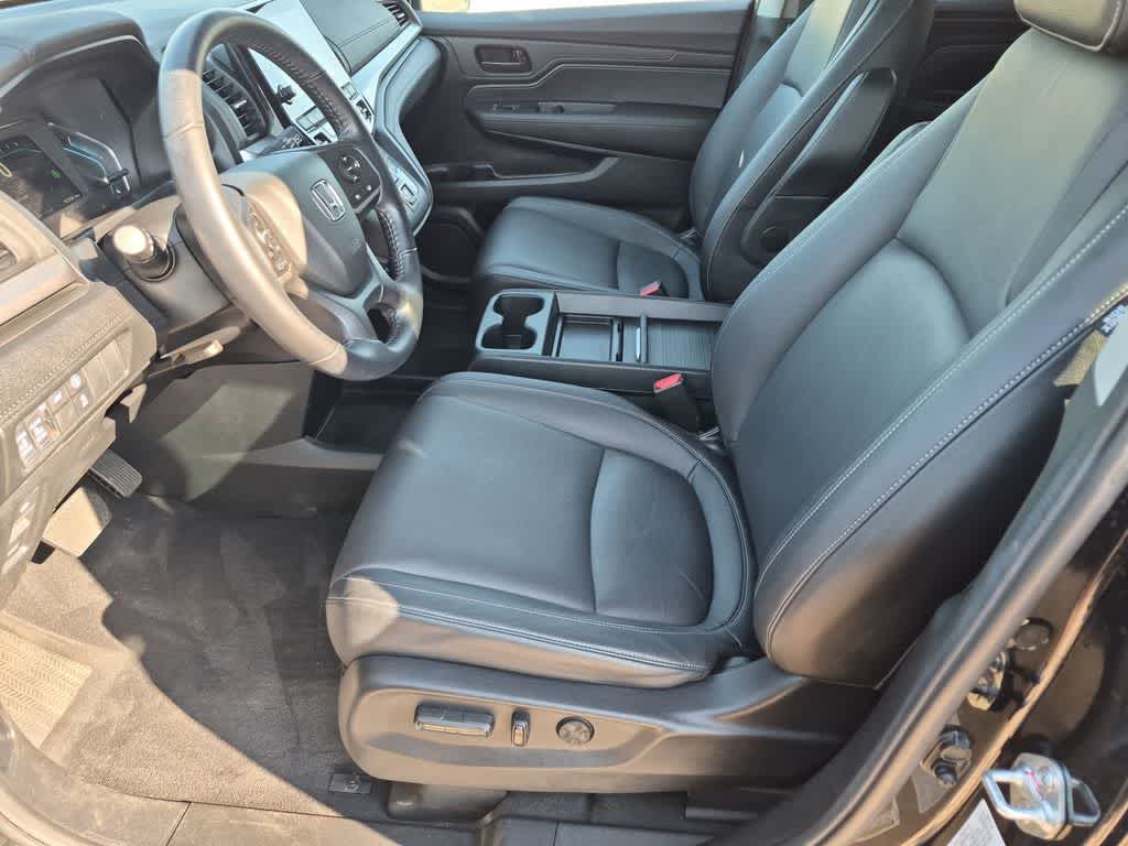 2024 Honda Odyssey EX-L - Photo 18