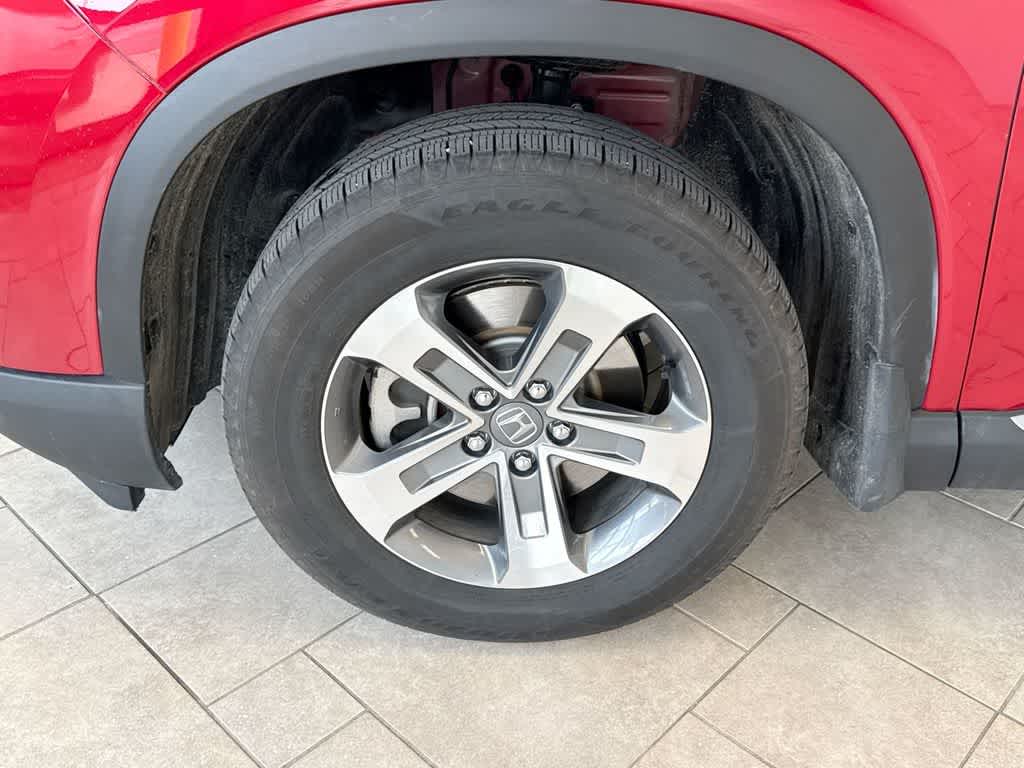 Thumbnail: 2023 Honda Pilot - 14