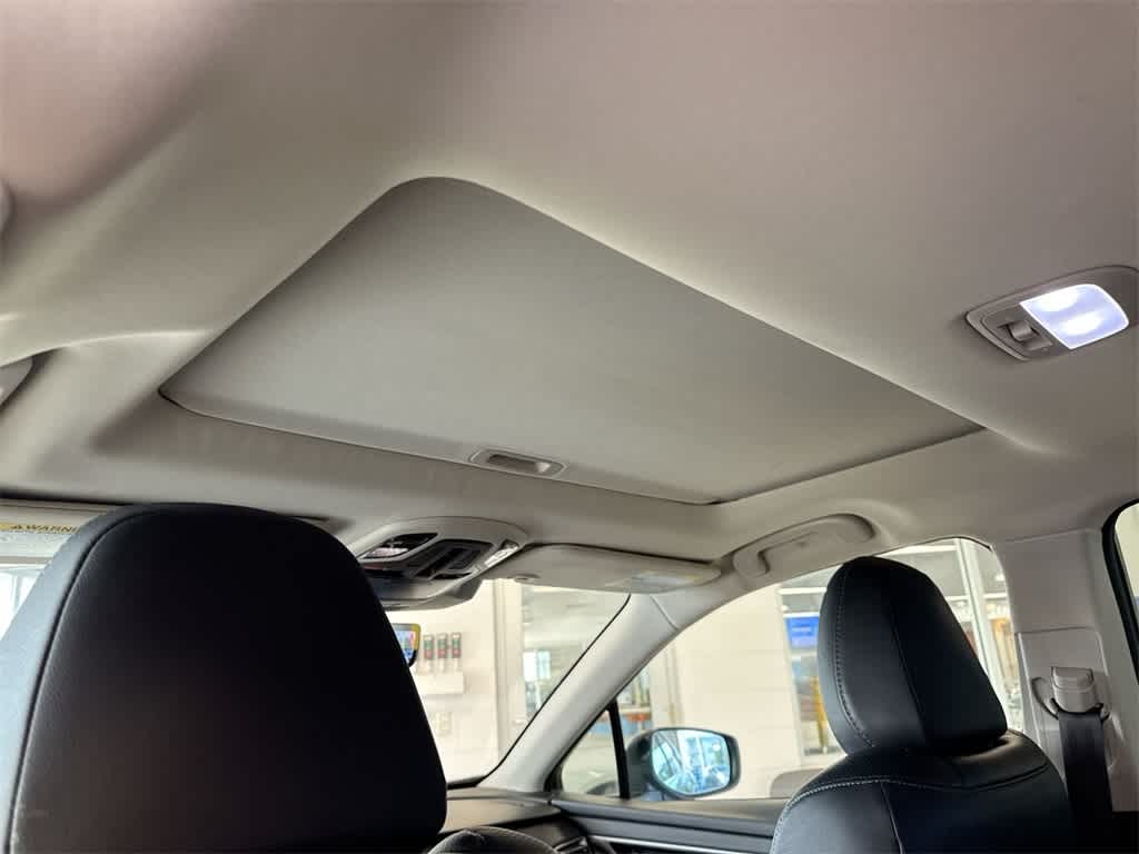 Thumbnail: 2023 Subaru Outback - 19