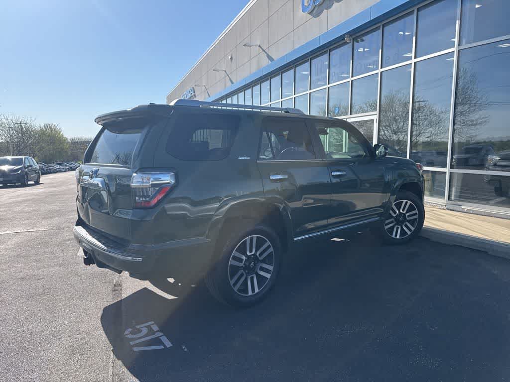 Thumbnail: 2022 Toyota 4Runner - 3