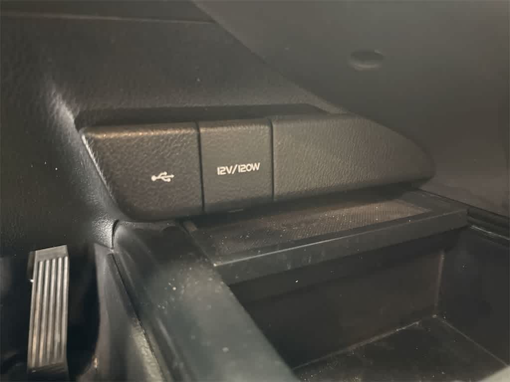 Thumbnail: 2020 Toyota Camry - 30