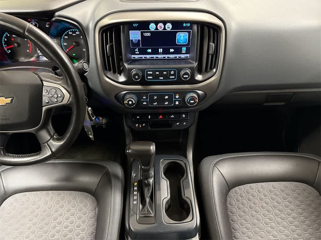 Thumbnail: 2015 Chevrolet Colorado - 27