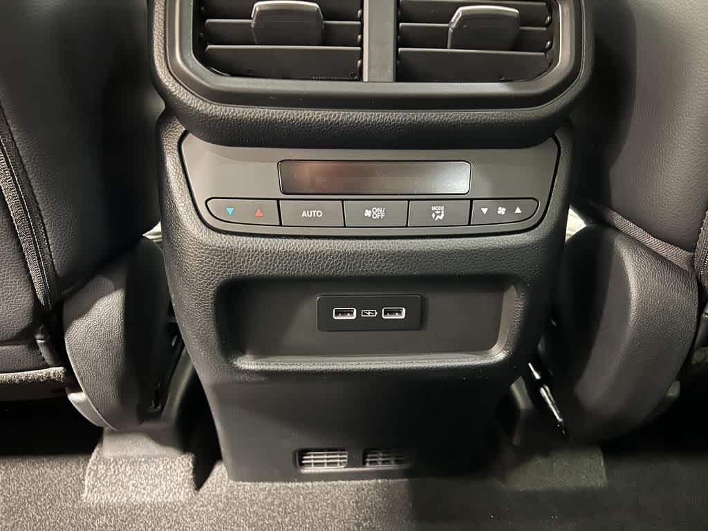 Thumbnail: 2025 Honda Pilot - 29