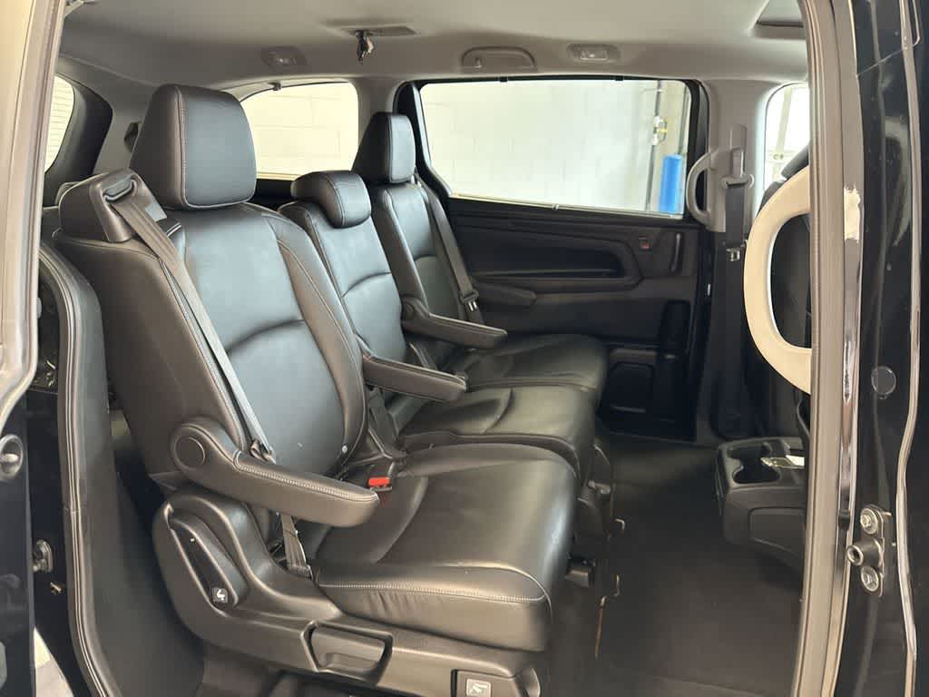 Thumbnail: 2023 Honda Odyssey - 24