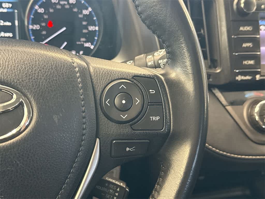 Thumbnail: 2017 Toyota RAV4 - 26