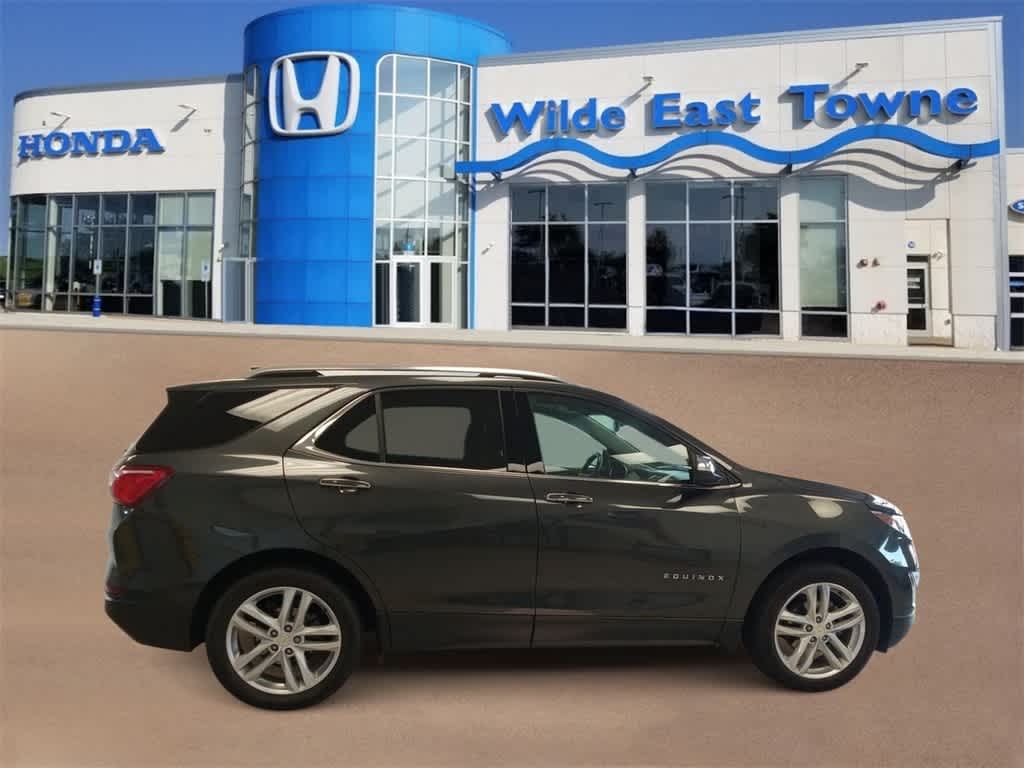 Used 2019 Chevrolet Equinox Premier with VIN 2GNAXXEV7K6296360 for sale in Madison, WI