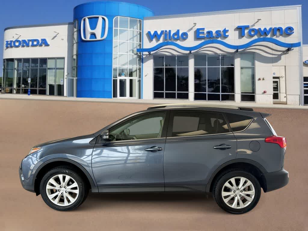 Thumbnail: 2013 Toyota RAV4 - 5