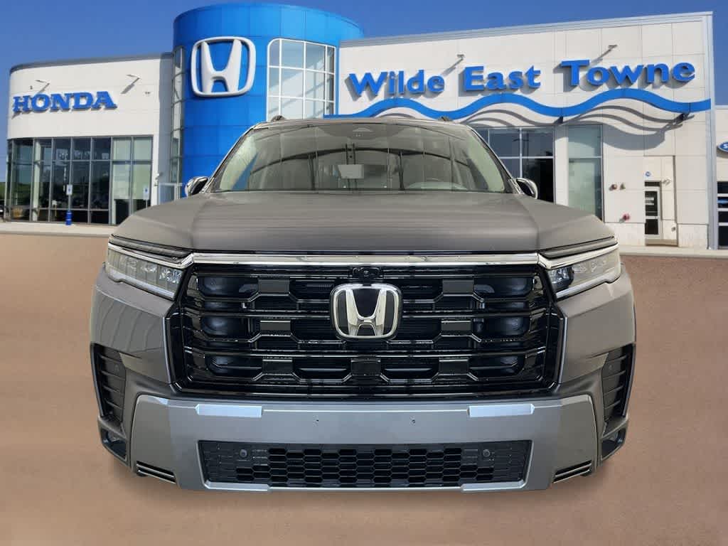 Thumbnail: 2026 Honda Pilot - 10