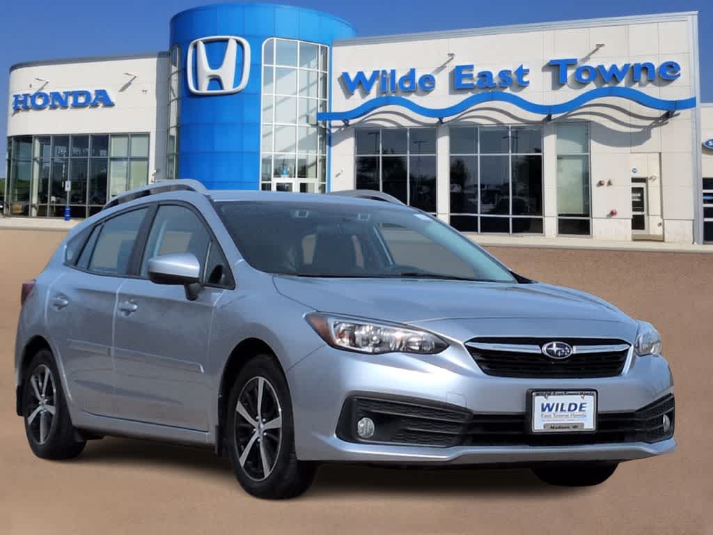 Thumbnail: 2023 Subaru Impreza - 2