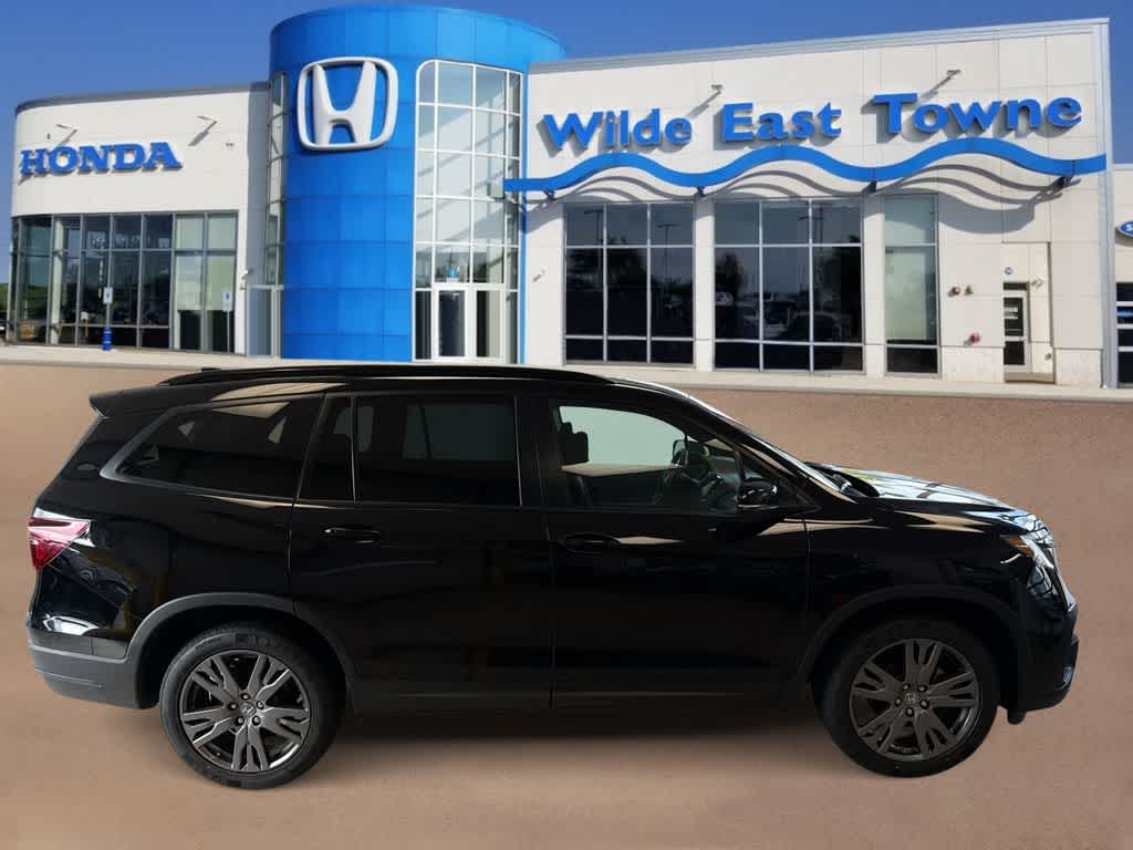 Thumbnail: 2023 Honda Pilot - 9
