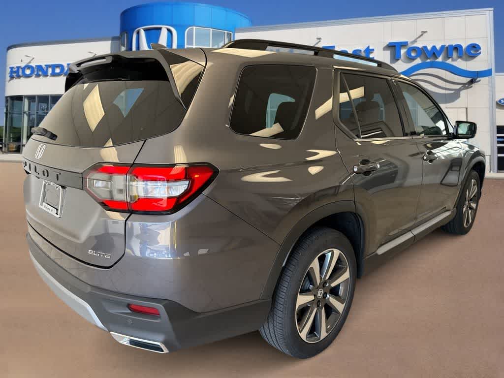 Thumbnail: 2025 Honda Pilot - 7
