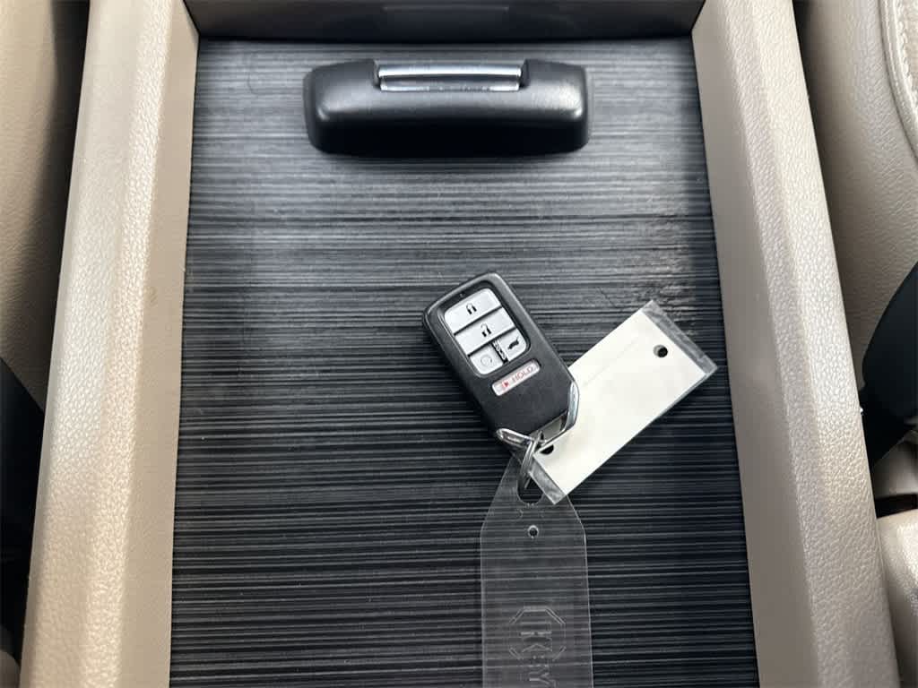 Thumbnail: 2019 Honda Pilot - 37