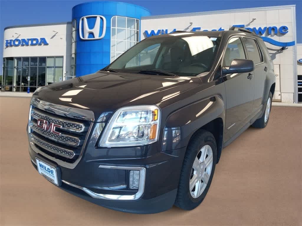 2016 GMC Terrain SLE -
                Madison, WI