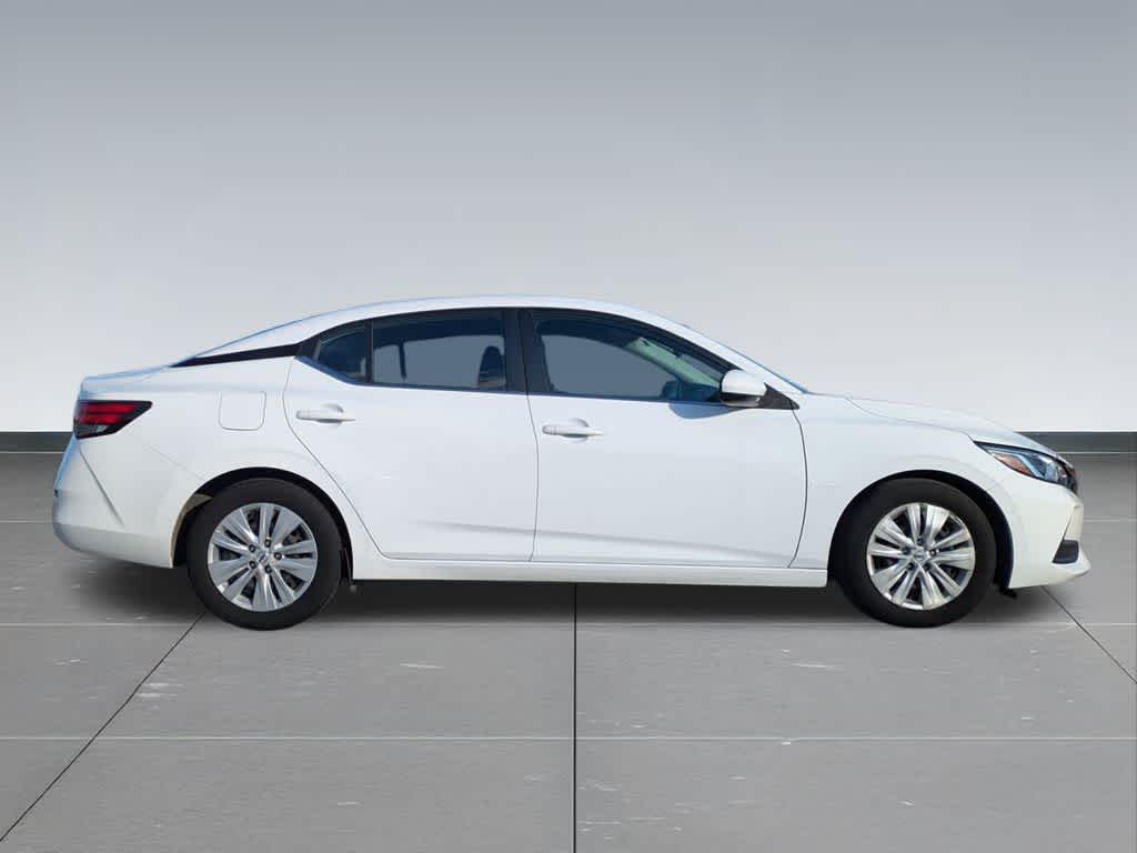 Thumbnail: 2022 Nissan Sentra - 7