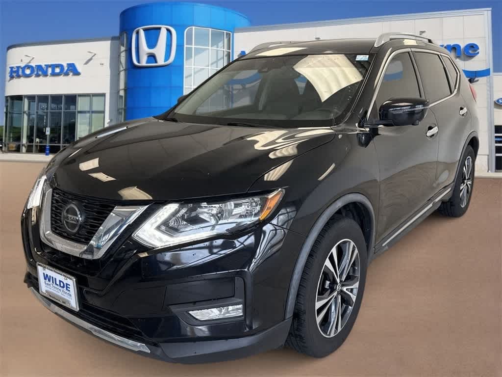 2018 Nissan Rogue SL -
                  Madison, WI