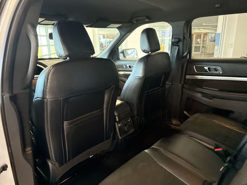 Thumbnail: 2019 Ford Explorer - 20