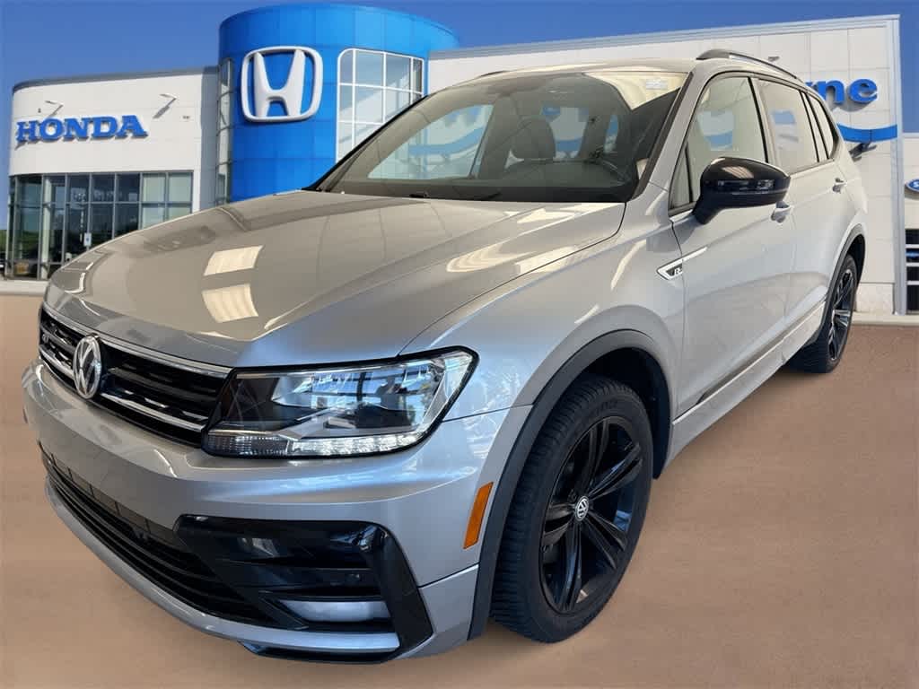 Thumbnail: 2019 Volkswagen Tiguan - 4