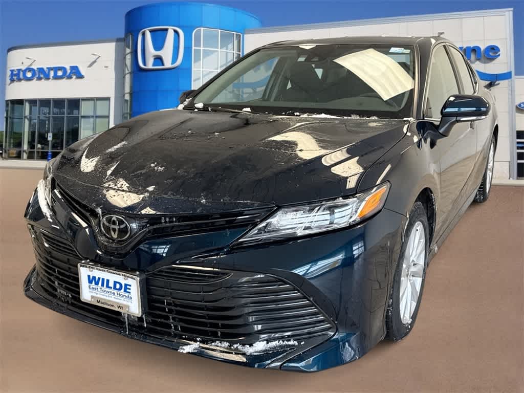Thumbnail: 2020 Toyota Camry - 4