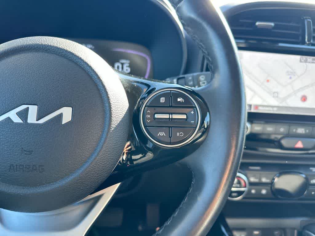 Thumbnail: 2023 Kia Soul - 32