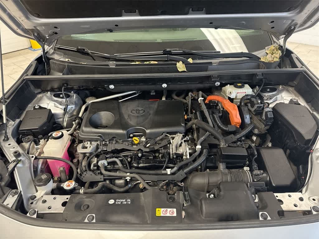 Thumbnail: 2019 Toyota RAV4 - 15