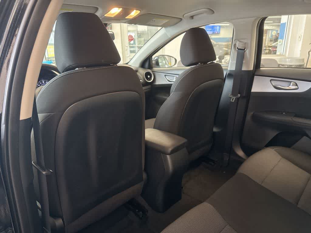 Thumbnail: 2024 Kia Forte - 19