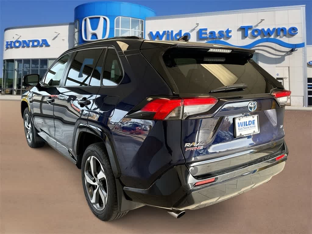 Thumbnail: 2021 Toyota RAV4 - 6