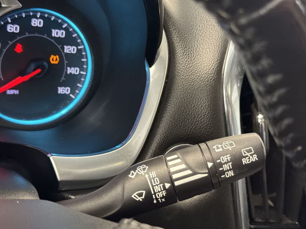 Thumbnail: 2018 Chevrolet Traverse - 29