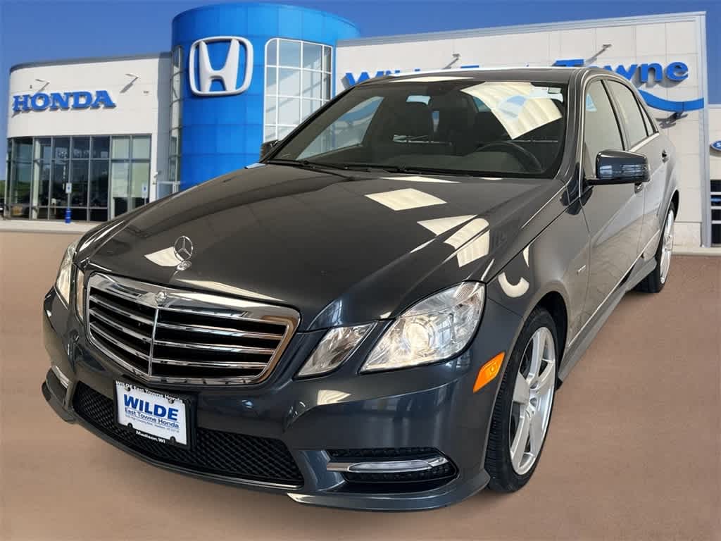 Thumbnail: 2012 Mercedes-Benz E-Class - 4