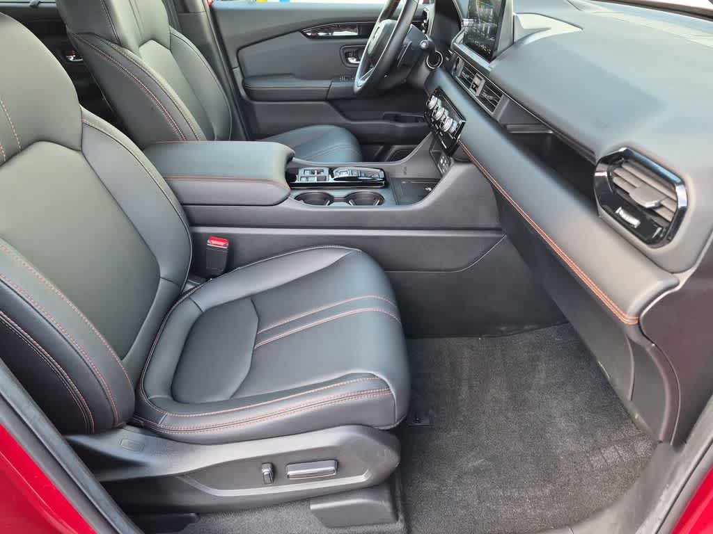 Thumbnail: 2025 Honda Pilot - 26