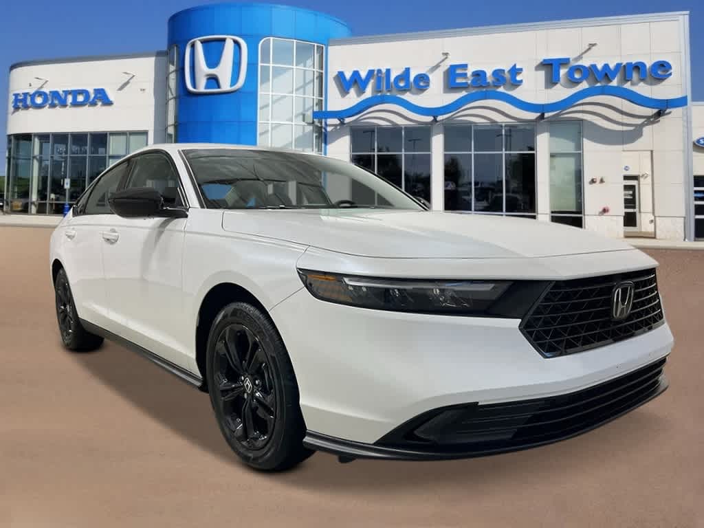 Thumbnail: 2025 Honda Accord - 8