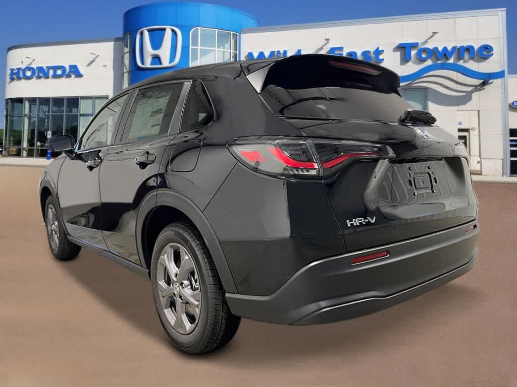 Thumbnail: 2026 Honda HR-V - 3