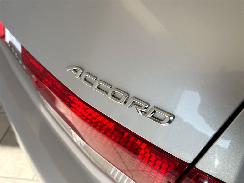 Thumbnail: 2003 Honda Accord - 13