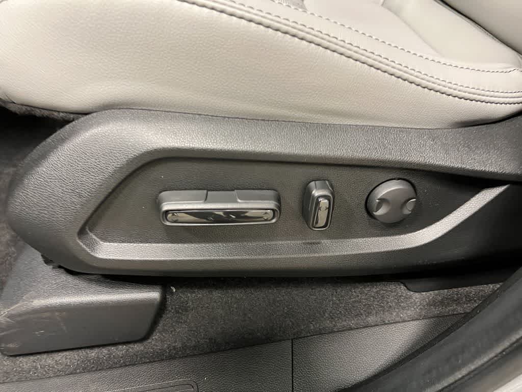 Thumbnail: 2025 Honda Pilot - 9