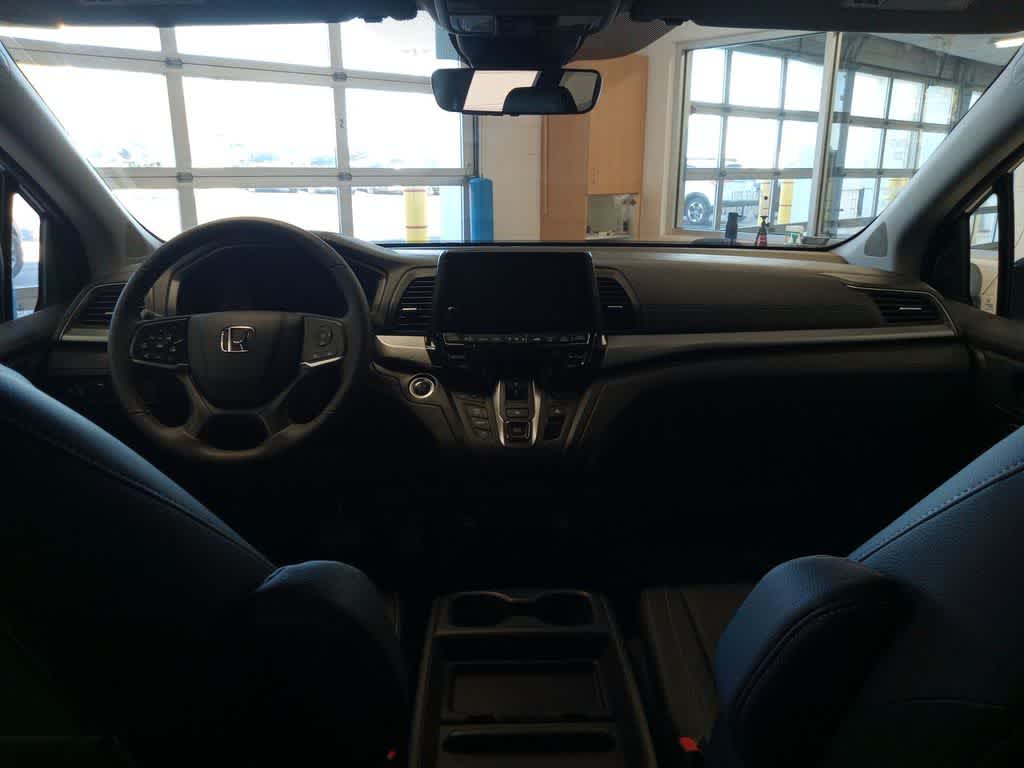Thumbnail: 2024 Honda Odyssey - 15