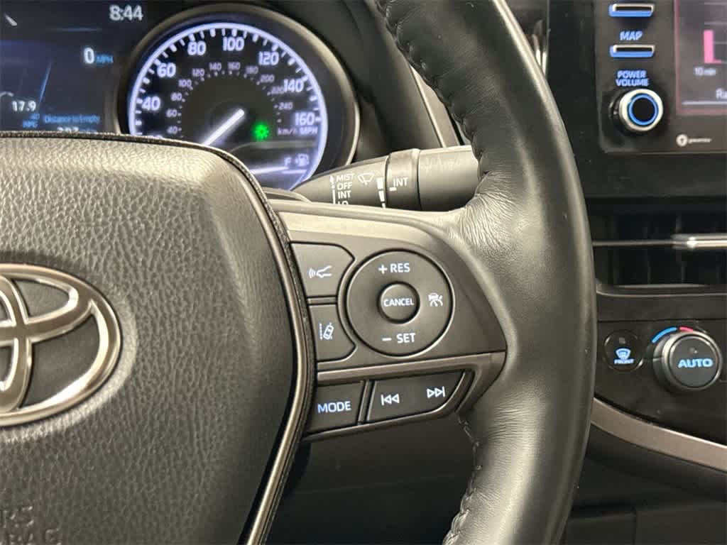 Thumbnail: 2022 Toyota Camry - 26