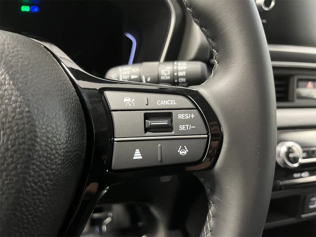 2025 Honda Pilot Touring 19