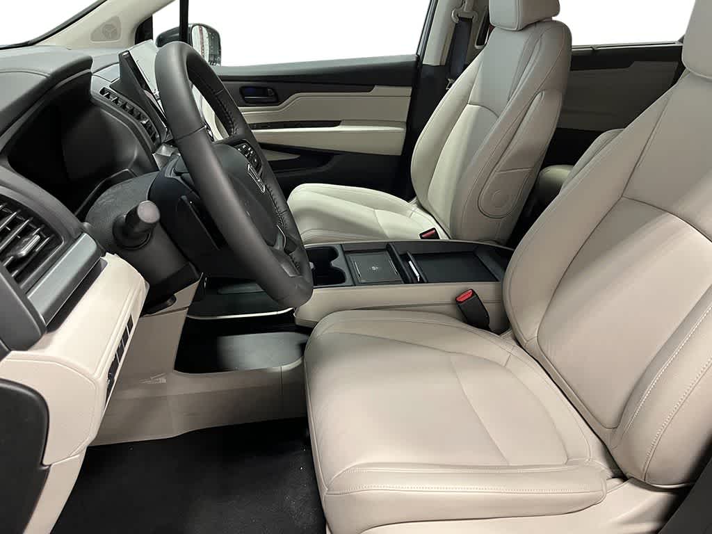 Thumbnail: 2026 Honda Odyssey - 12
