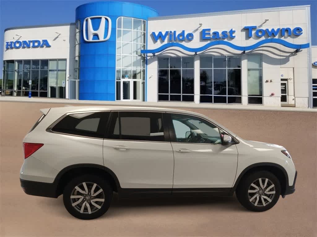 Certified 2022 Honda Pilot EX-L with VIN 5FNYF6H59NB000303 for sale in Madison, WI