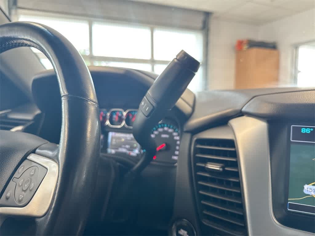 Thumbnail: 2020 GMC Yukon XL - 33