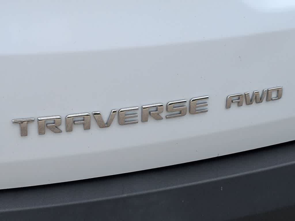Thumbnail: 2018 Chevrolet Traverse - 12