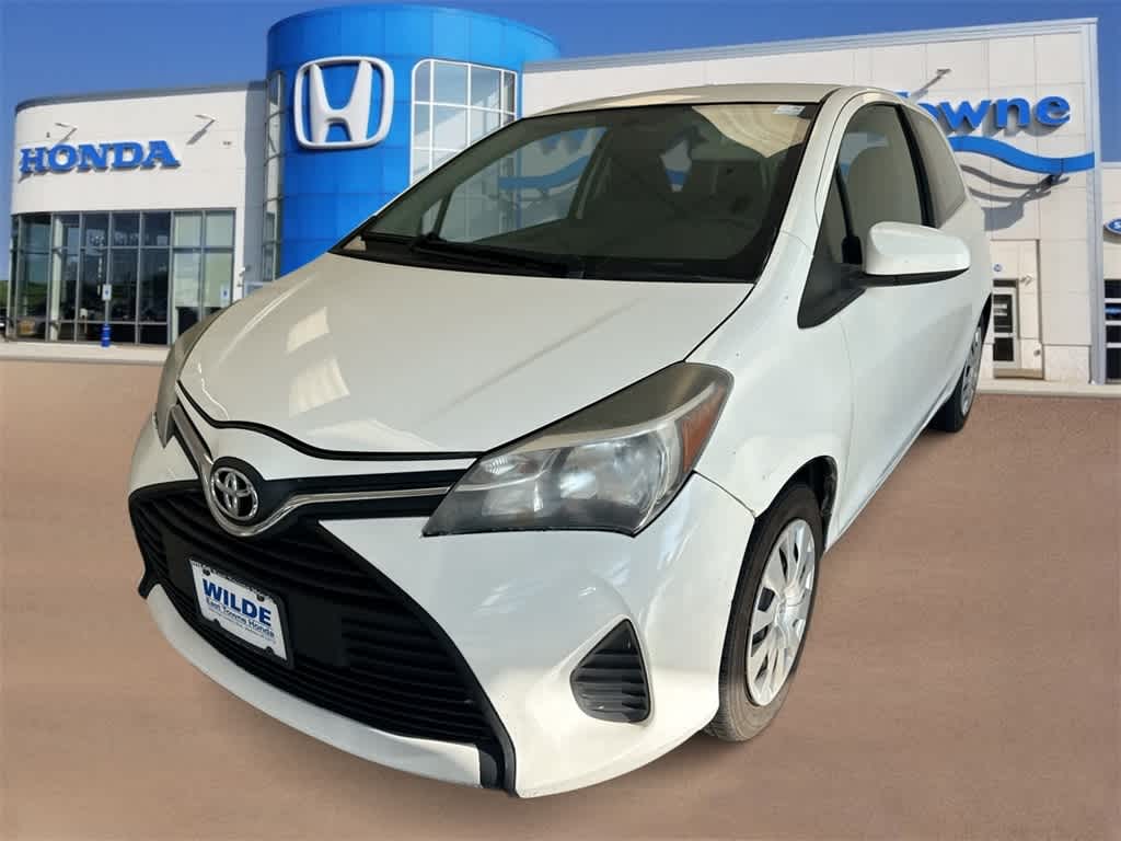 2015 Toyota Yaris L photo 4