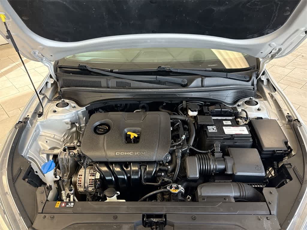 Thumbnail: 2020 Kia Forte - 14