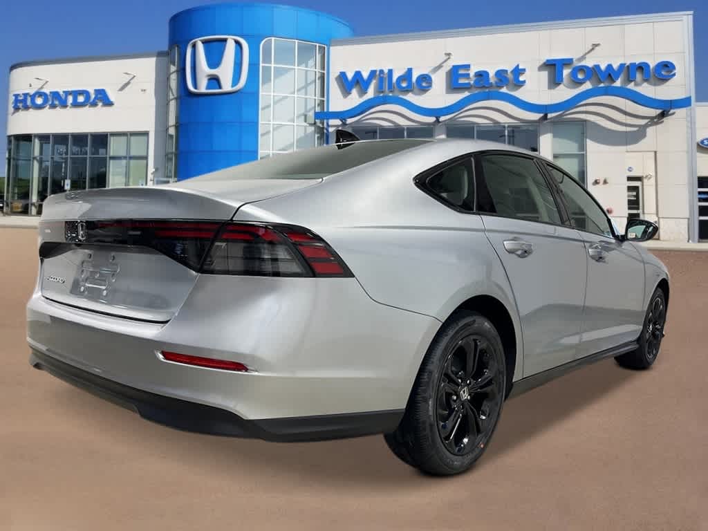Thumbnail: 2025 Honda Accord - 6