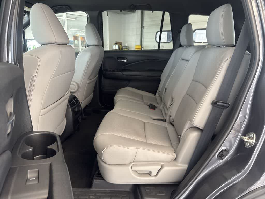 Thumbnail: 2019 Honda Passport - 22