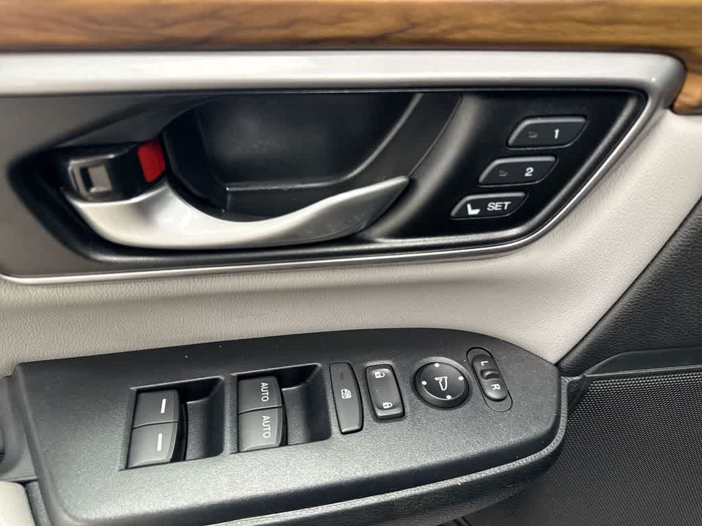 Thumbnail: 2018 Honda CR-V - 18