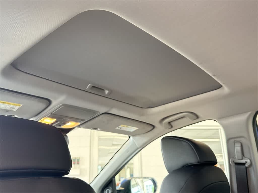 Thumbnail: 2022 Honda CR-V - 20