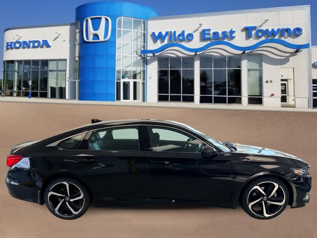 Thumbnail: 2022 Honda Accord - 9