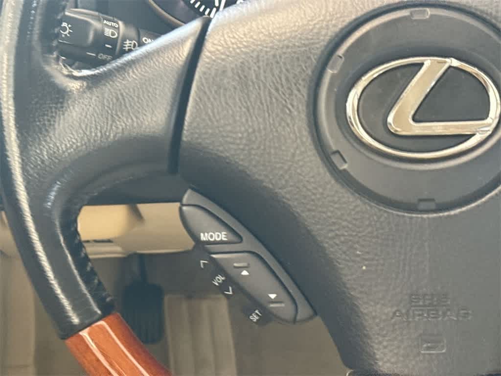 Thumbnail: 2006 Lexus SC - 23