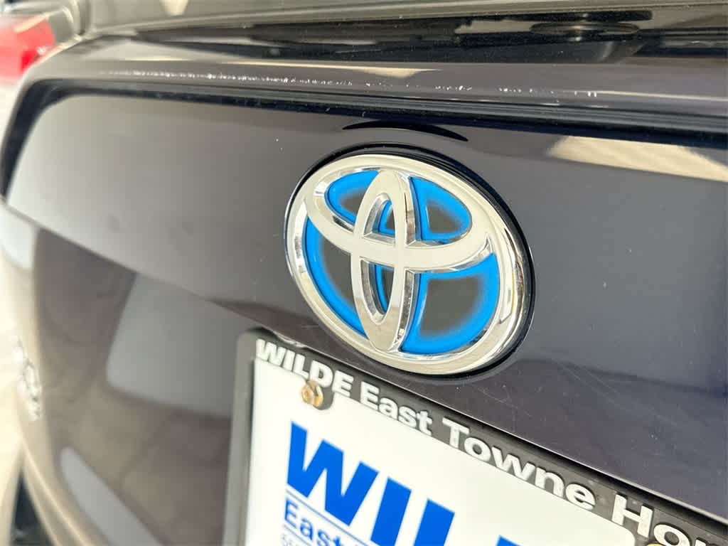 Thumbnail: 2021 Toyota RAV4 - 12