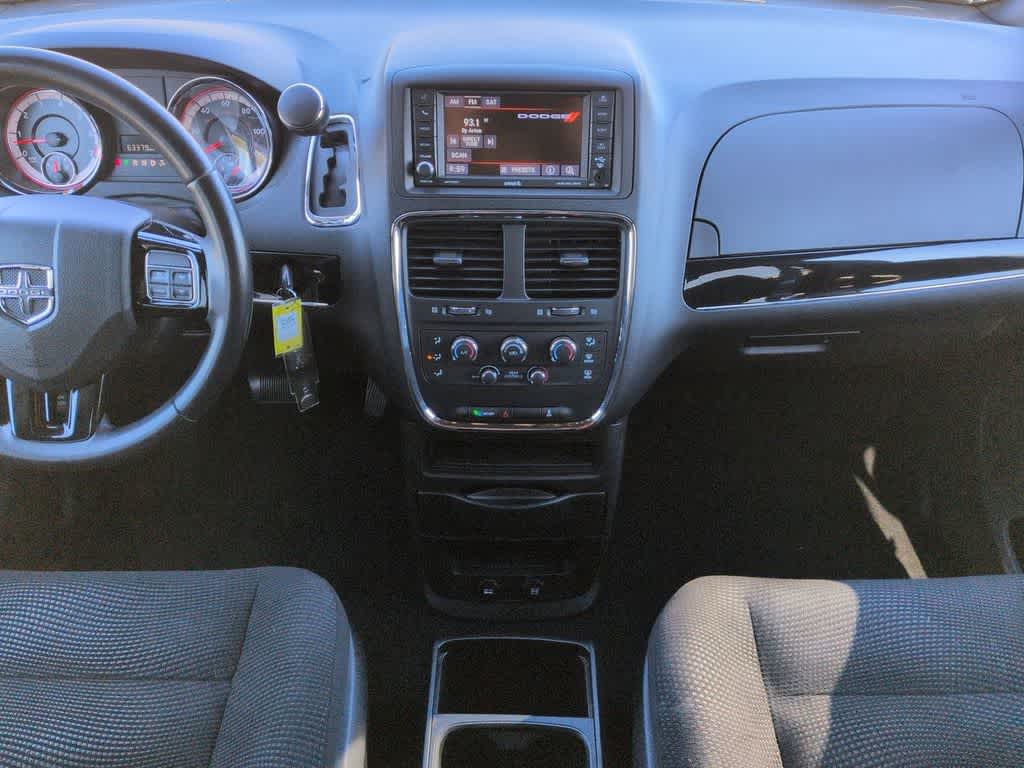 Thumbnail: 2020 Dodge Grand Caravan - 14